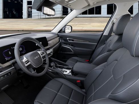 New 2025 Kia Telluride EX image 17