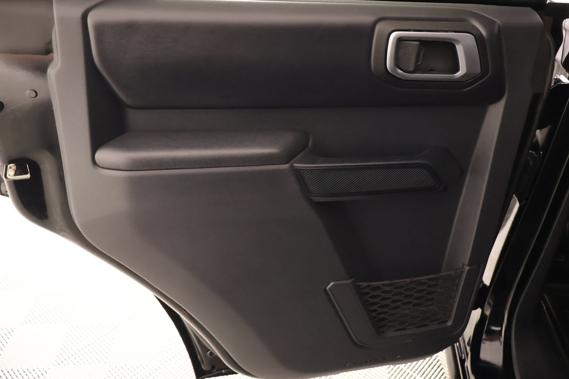 Used 2025 Ford Bronco Badlands AWD/4WD image 18