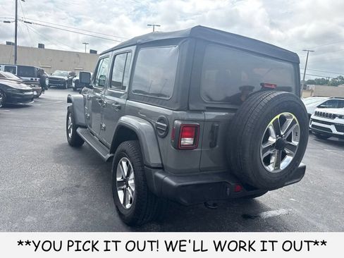 Used 2021 Jeep Wrangler Unlimited Sahara AWD/4WD image 8