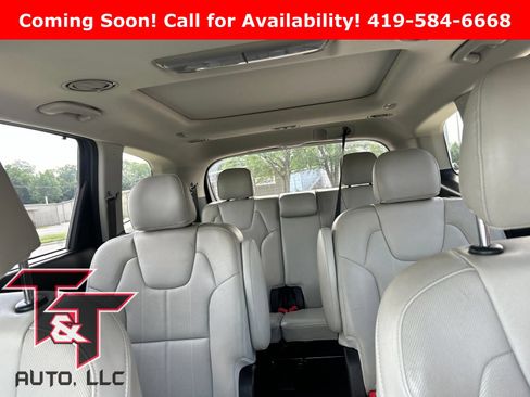 Used 2020 Kia Telluride SX w/ Towing Package FWD image 9