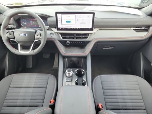 New 2026 Ford Explorer ST-Line w/ ST-Line Street Pack RWD image 17