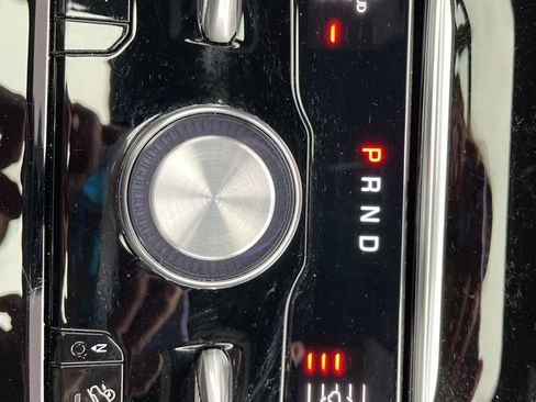 Used 2025 Jeep Grand Cherokee L Overland w/ MOPAR Finishing Package image 41