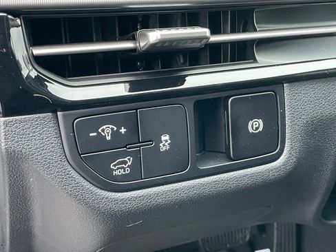 New 2026 Kia Sportage EX w/ EX Panorama Roof Package image 10