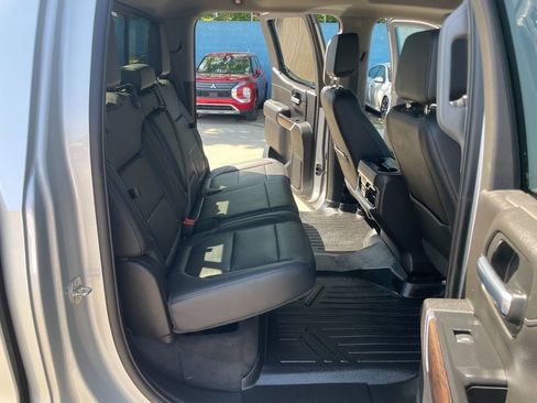 Used 2020 GMC Sierra 1500 SLT w/ SLT Premium Package AWD/4WD image 29