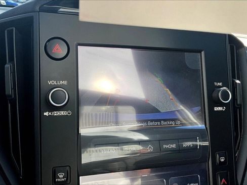 Certified 2025 Subaru Impreza 2.0i image 9