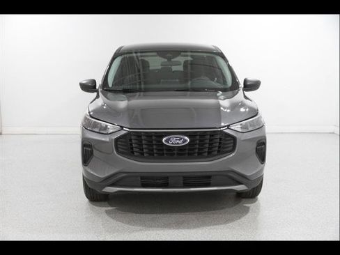 Certified 2025 Ford Escape Active AWD/4WD image 2