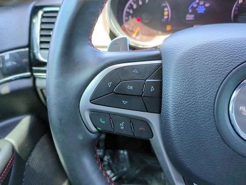 Used 2019 Jeep Grand Cherokee Trailhawk AWD/4WD image 22