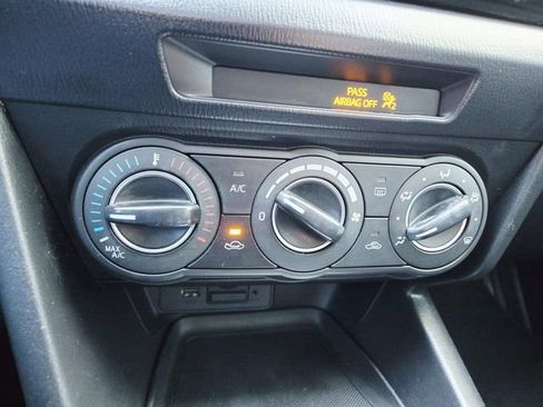 Used 2016 MAZDA MAZDA3 i Sport w/ Preferred Equipment Package image 24