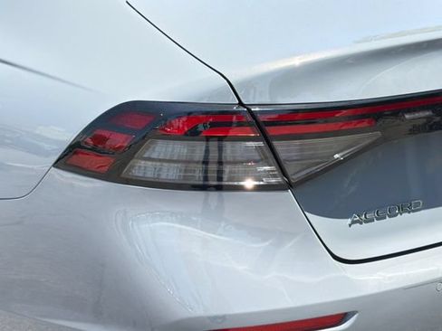 Used 2023 Honda Accord Touring image 36
