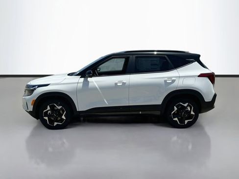 New 2026 Kia Seltos S FWD image 4