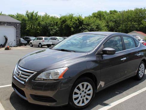 Used 2013 Nissan Sentra S FWD image 1