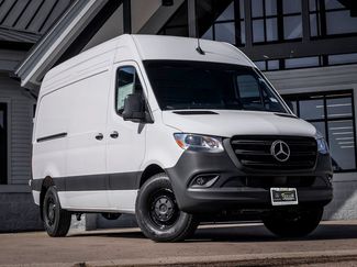 Used 2026 Mercedes-Benz Sprinter 2500 video 1