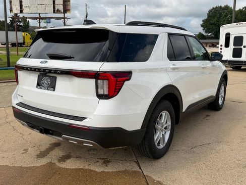 New 2026 Ford Explorer Active w/ Active Comfort Package RWD image 6