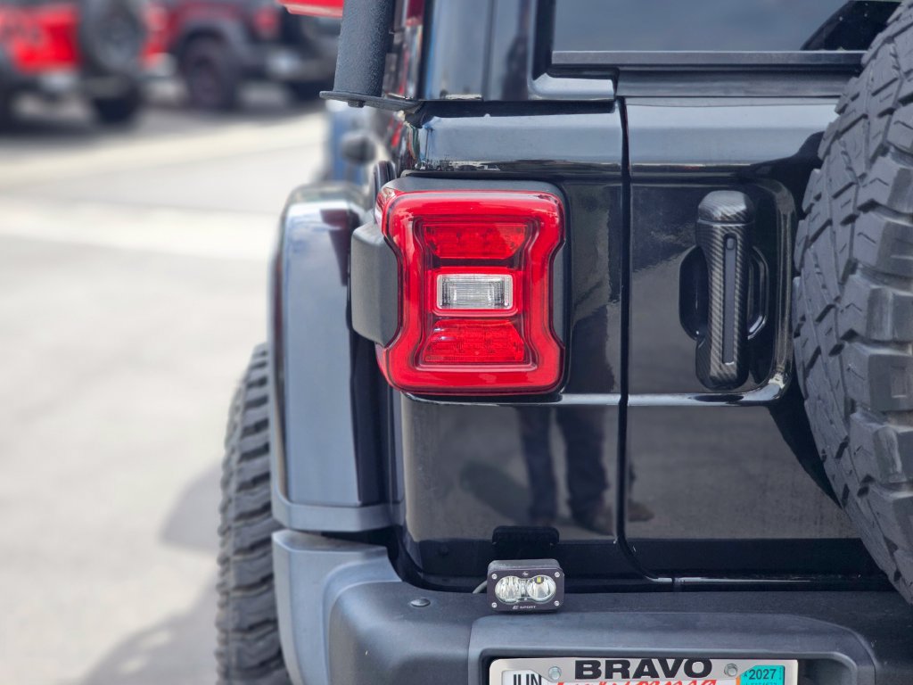 Certified 2021 Jeep Wrangler Unlimited Rubicon AWD/4WD image 9