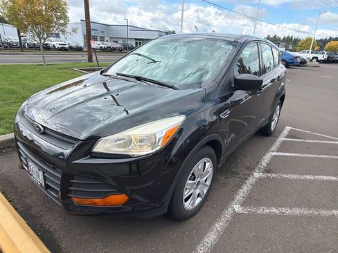 Used 2015 Ford Escape S FWD image 8