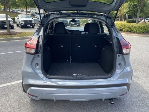 Certified 2024 Nissan Kicks SV w/ Interior Electronics Package image 7