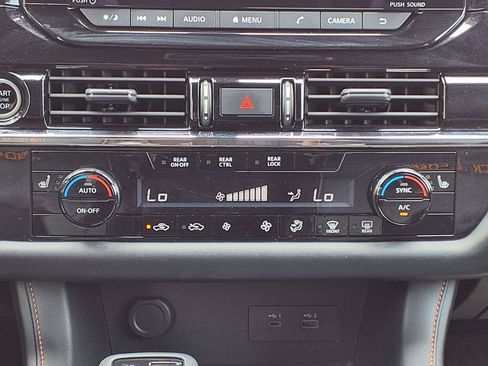 Used 2024 Nissan Pathfinder Rock Creek AWD/4WD image 25