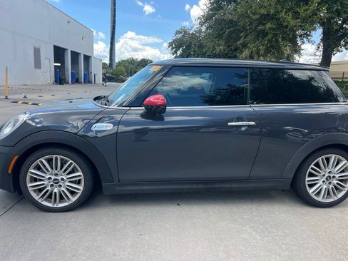 Used 2015 MINI Cooper S FWD image 2
