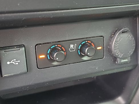 Used 2021 Toyota 4Runner Limited AWD/4WD image 33