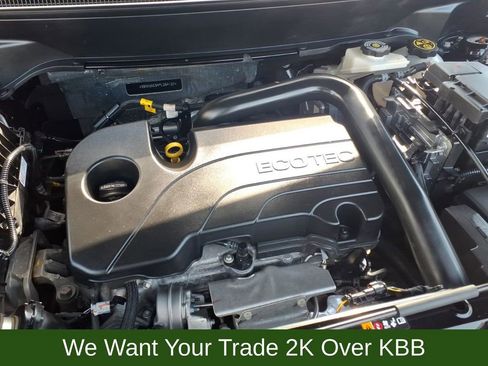 Used 2023 Chevrolet Equinox LT FWD image 30