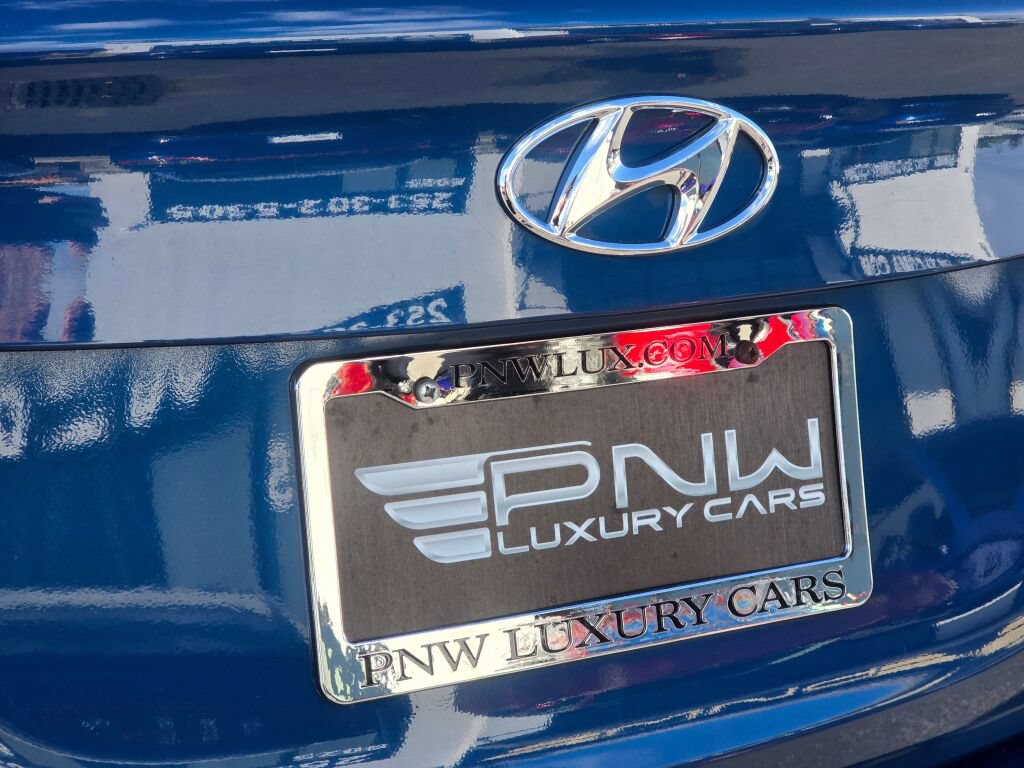Used 2013 Hyundai Elantra GLS FWD image 11
