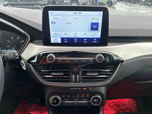 Used 2020 Ford Escape SEL FWD image 19