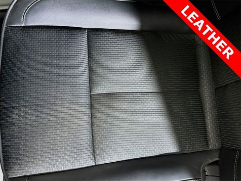 Used 2016 Nissan Titan PRO-4X image 21