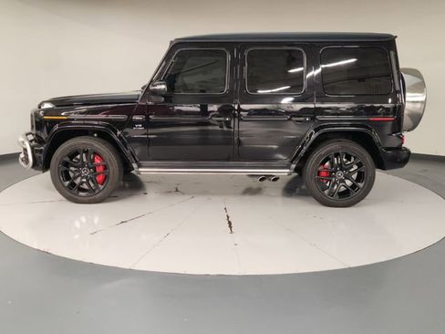 Used 2020 Mercedes-Benz G 63 AMG 4MATIC w/ G Manufaktur Interior Package image 5
