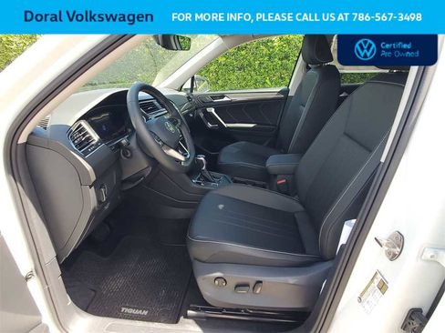 Used 2023 Volkswagen Tiguan SE image 20