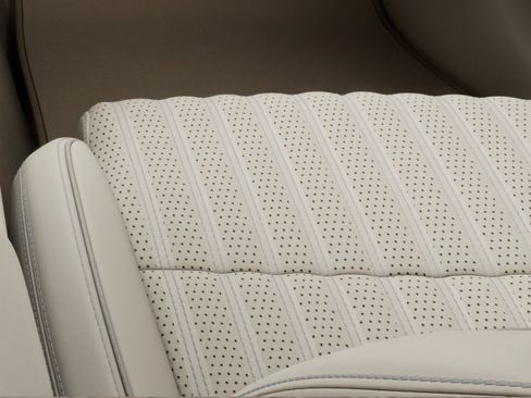 New 2026 Genesis G70 2.5T Prestige image 22