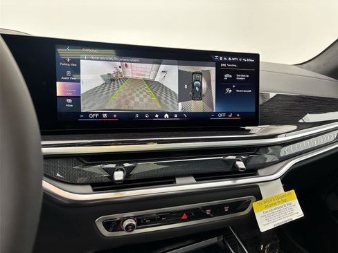 New 2026 BMW X7 xDrive40i w/ M Sport Package image 31