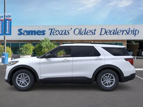 New 2026 Ford Explorer Active w/ Active Comfort Package image 3