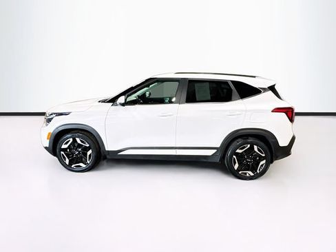 Used 2024 Kia Seltos SX w/ SX Sunroof Package AWD/4WD image 4