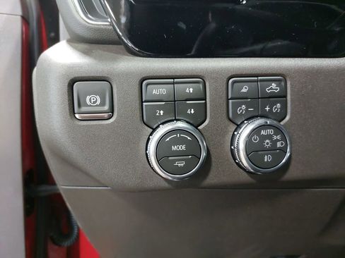 New 2026 GMC Sierra 3500 SLT w/ SLT Premium Package image 26