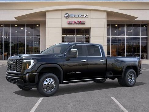 New 2026 GMC Sierra 3500 Denali Ultimate w/ LPO, Black Badging Package AWD/4WD image 2