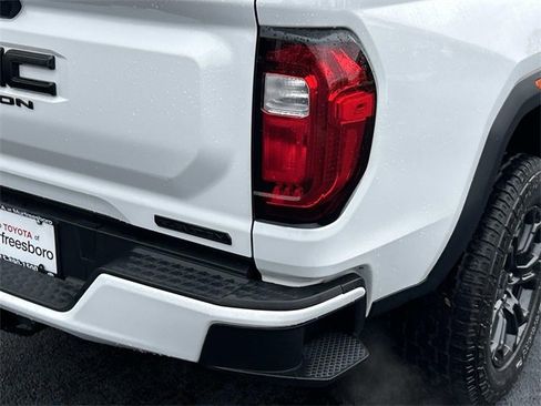 Used 2024 GMC Canyon Elevation image 11