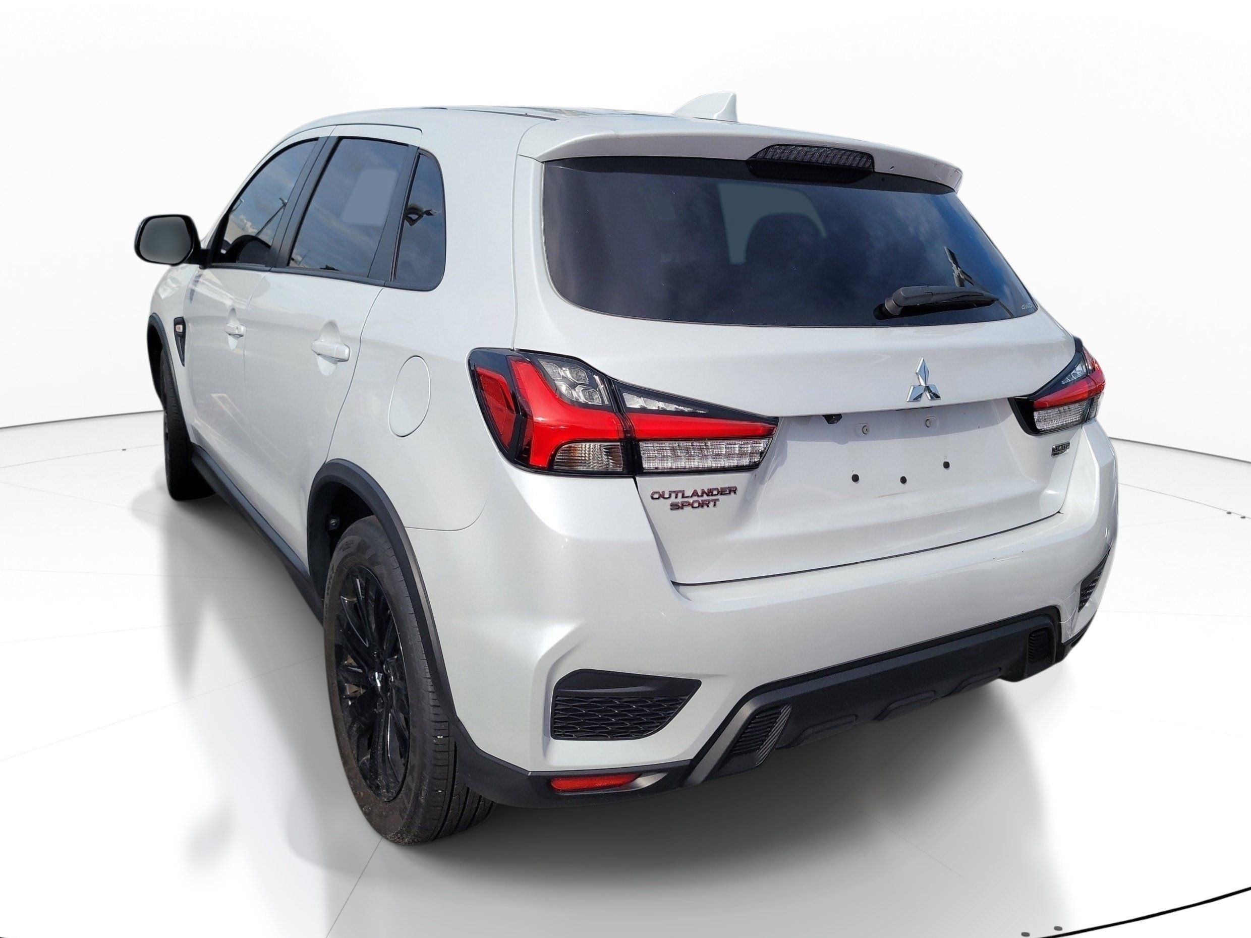Used 2025 Mitsubishi Outlander Sport LE AWD/4WD image 5