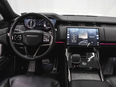 Used 2025 Land Rover Range Rover Sport Dynamic SE image 31