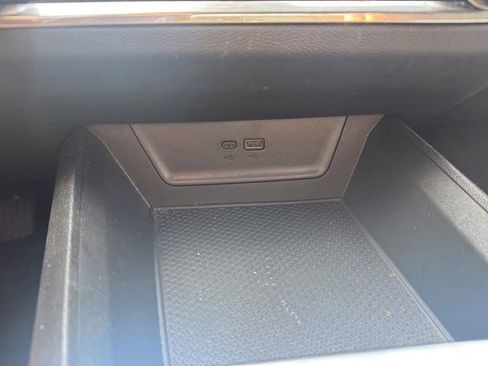 Used 2025 Chevrolet Equinox LT image 25