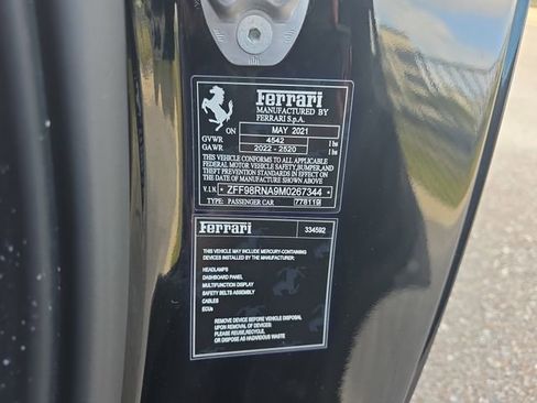 Used 2021 Ferrari Roma image 30