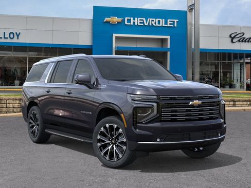 New 2026 Chevrolet Suburban High Country w/ Sun And Tow Package AWD/4WD image 32