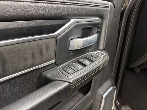 Used 2022 RAM 3500 Laramie w/ Night Edition AWD/4WD image 30