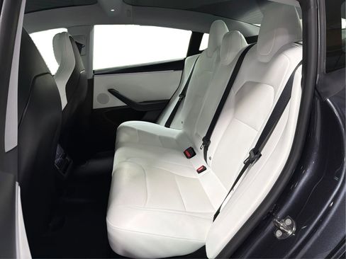 Used 2024 Tesla Model 3 Performance AWD/4WD image 10