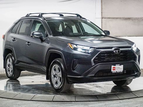 Certified 2025 Toyota RAV4 XLE w/ Convenience Package image 4