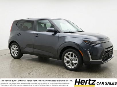Used 2025 Kia Soul LX w/ LX Technology Package