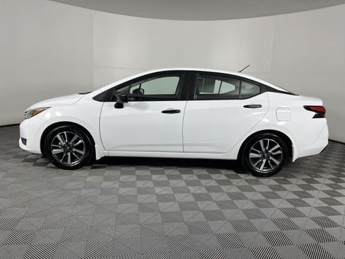 Used 2025 Nissan Versa S w/ S Plus Package FWD image 5