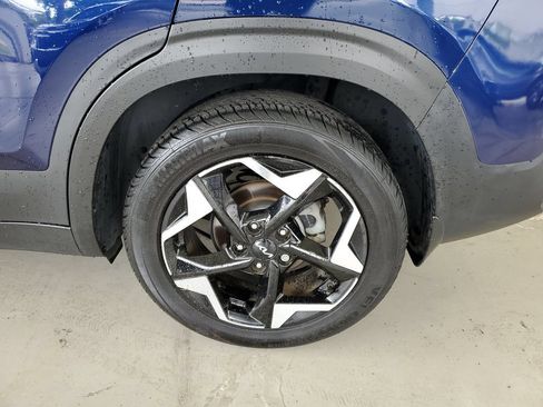 Certified 2024 Kia Seltos EX FWD image 11