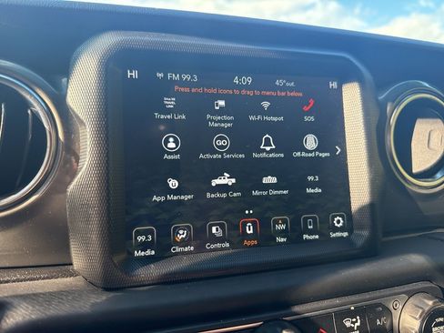 Used 2023 Jeep Gladiator Overland image 31