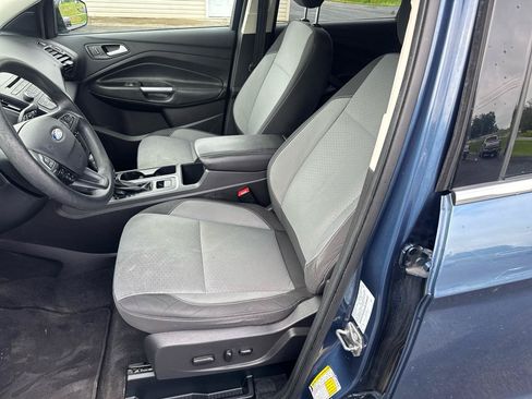 Used 2018 Ford Escape SE AWD/4WD image 5