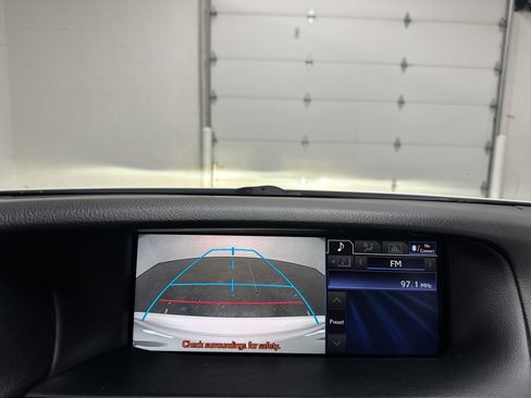 Used 2014 Lexus LS 460 AWD w/ Comfort Package image 36